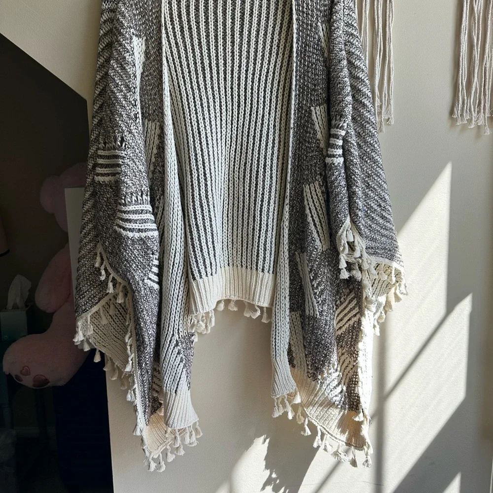 Anthropologie Black and Cream Knit Poncho - Picture 2 of 13